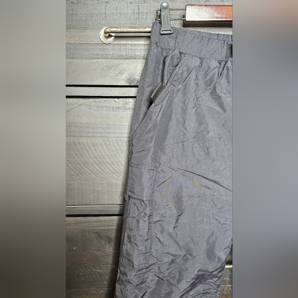 Snow Pants - Picture 3 of 4